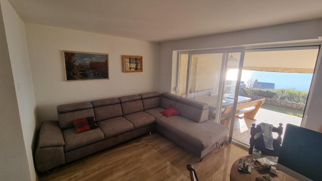 Apartment Bellevue 克罗诺维察 外观 照片